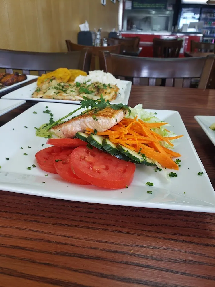 Salmon A la Parrilla